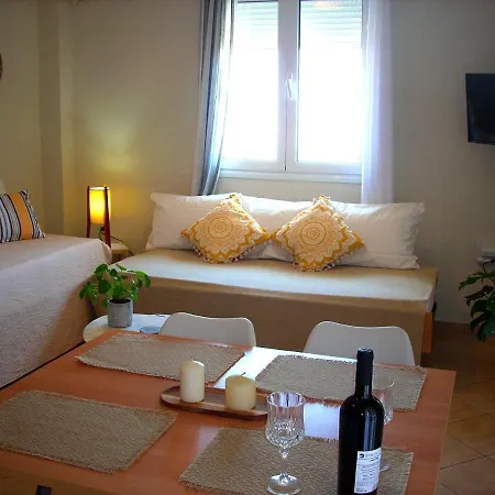 Marina's House Paralia Avlidhos